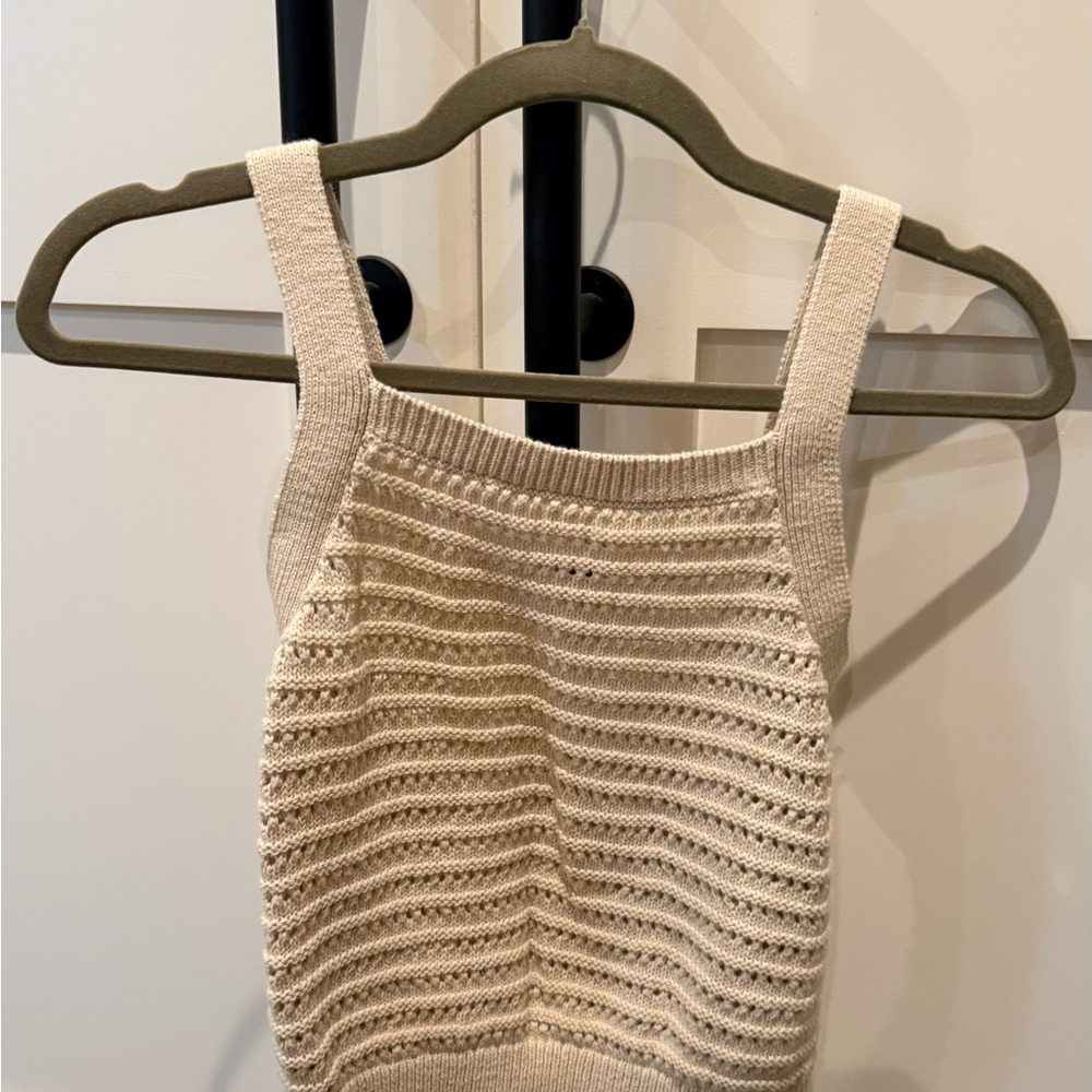 Universal Thread Beige Knit Sleeveless Top